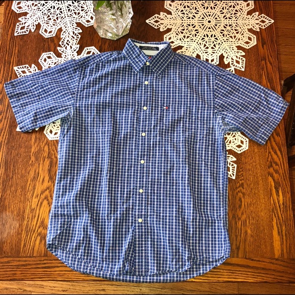 **SOLD** Tommy Hilfiger Short Sleeve Button Down - Picture 6 of 6